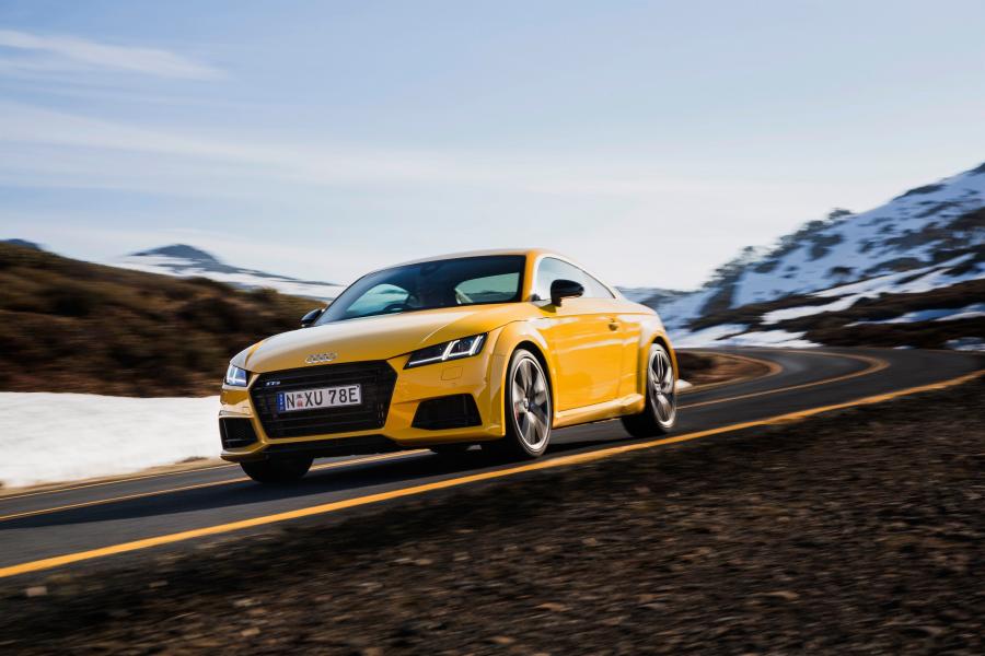  Audi TTS Coupe (8S) 2015 года  (AU) (фото 5 из 19)
